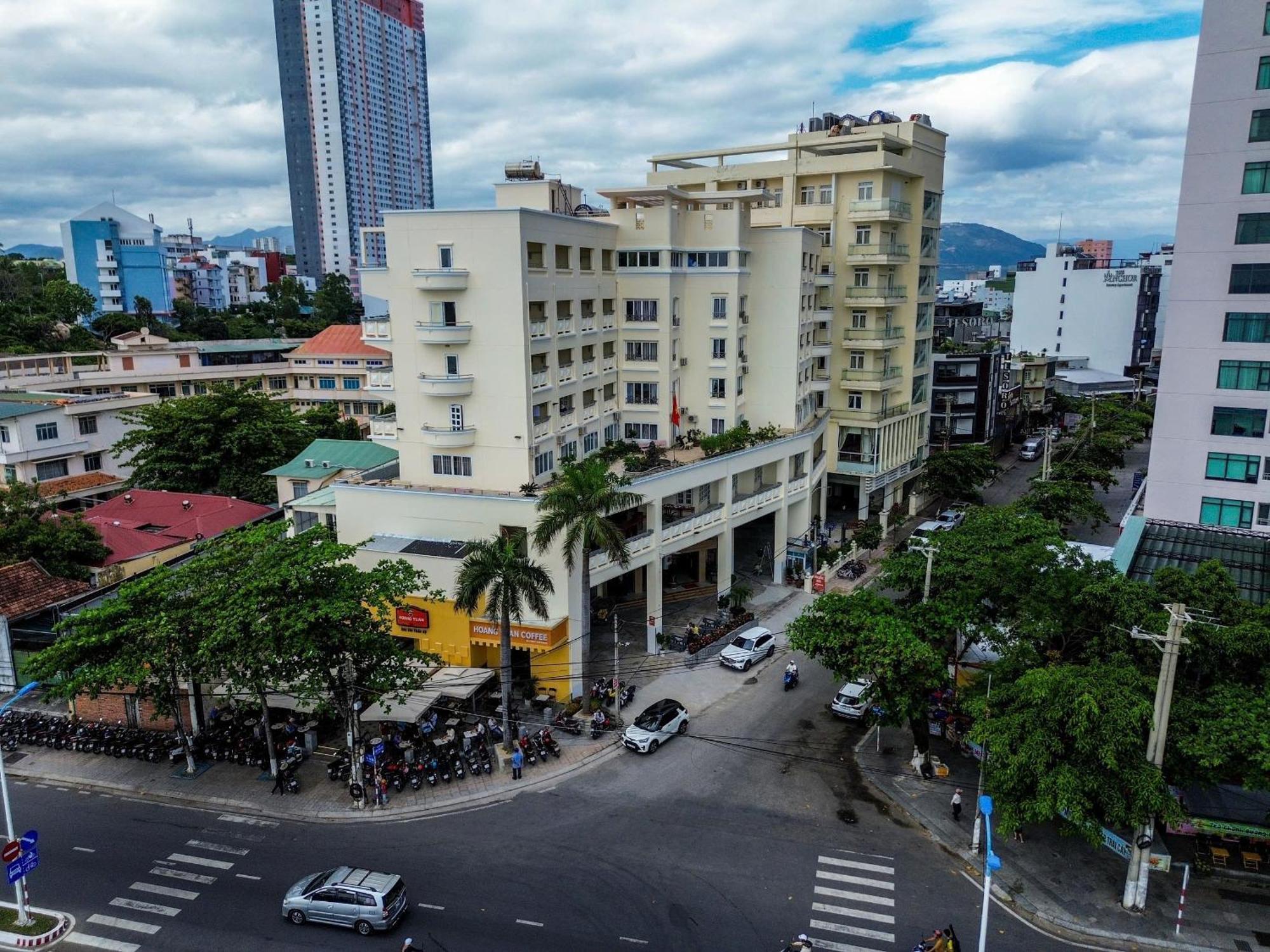 Hon Chong Hotel 芽庄 外观 照片